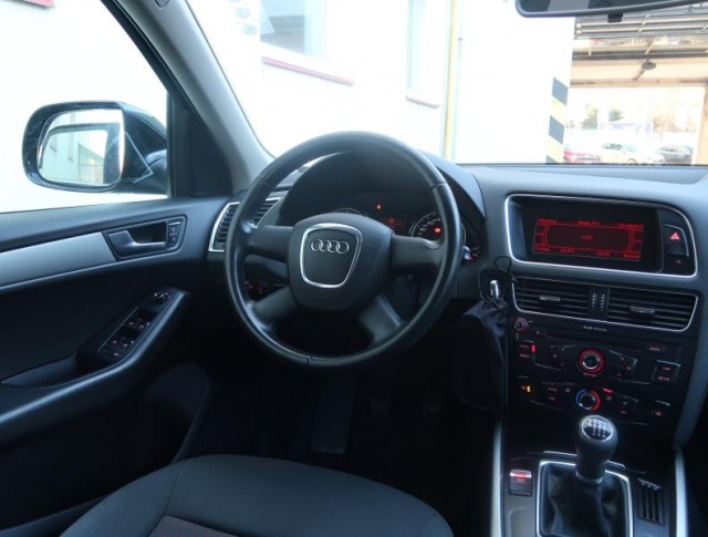 Audi Q5  2.0 TDI 