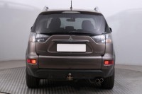 Mitsubishi Outlander  2.2 DI-D Instyle