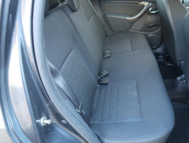 Dacia Duster  1.6 16V 