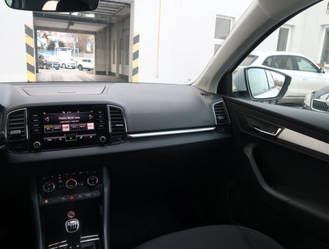 Škoda Karoq  1.5 TSI Ambition