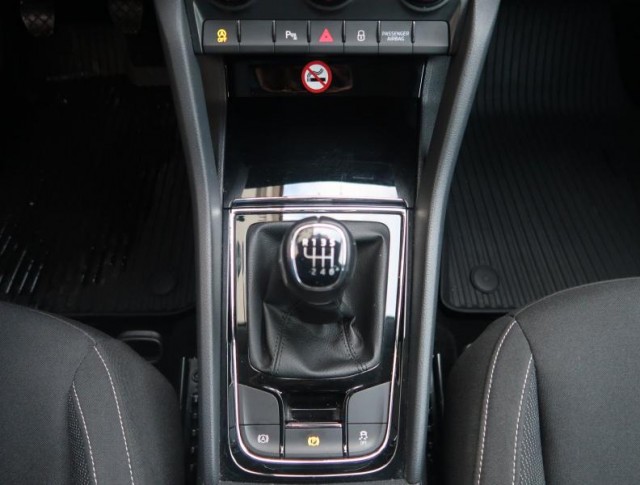 Škoda Karoq  1.5 TSI Ambition