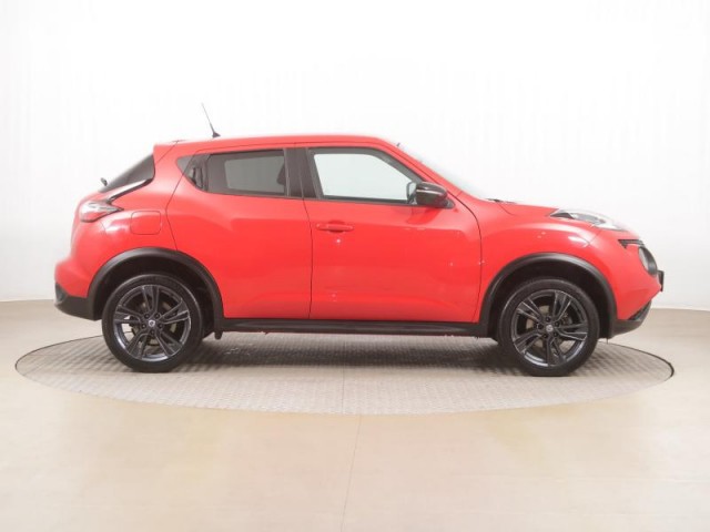 Nissan Juke  1.6 i 