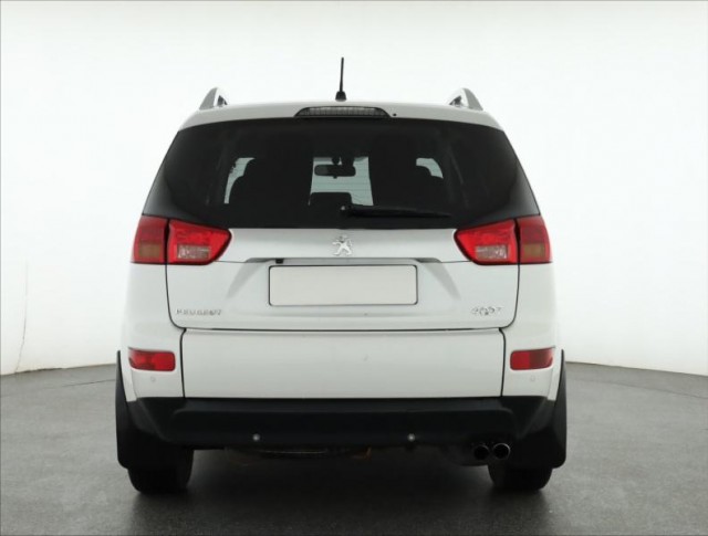 Peugeot 4007  2.2 HDI 