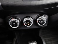 Peugeot 4007  2.2 HDI 