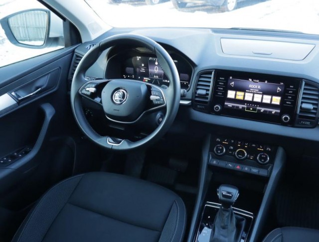 Škoda Karoq  1.5 TSI Fresh