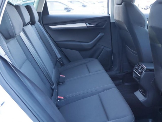 Škoda Karoq  1.5 TSI Fresh