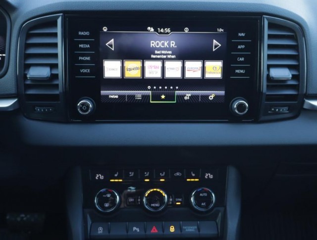 Škoda Karoq  1.5 TSI Fresh