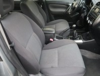Toyota RAV 4  2.0 VVT-i 