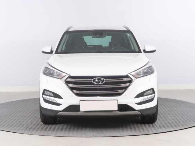 Hyundai Tucson  2.0 CRDi 