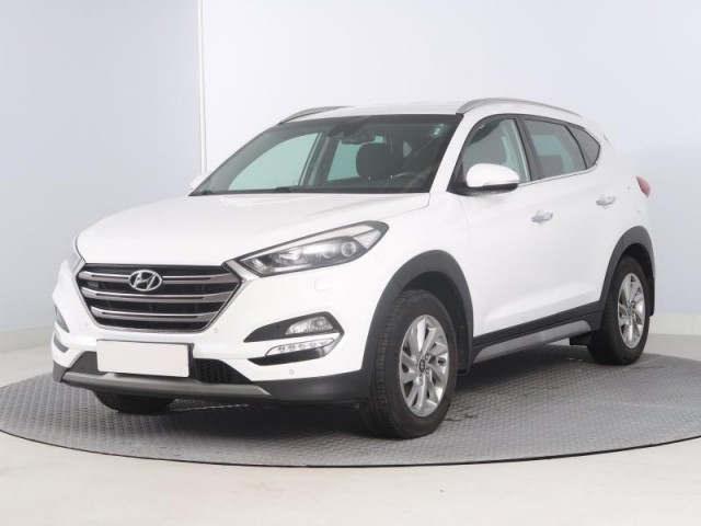 Hyundai Tucson  2.0 CRDi 