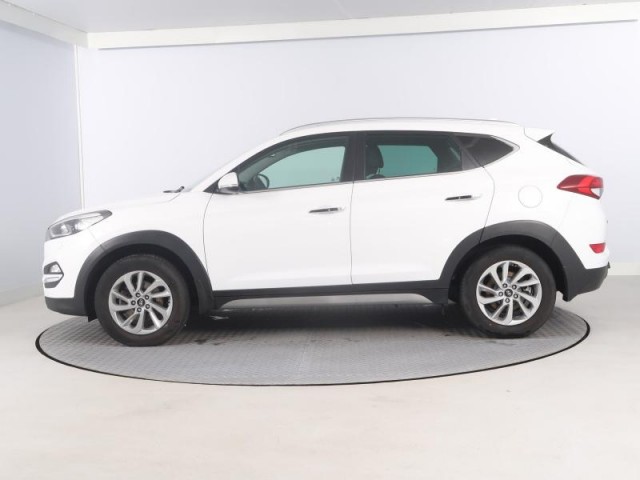 Hyundai Tucson  2.0 CRDi 