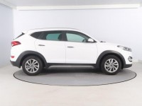 Hyundai Tucson  2.0 CRDi 