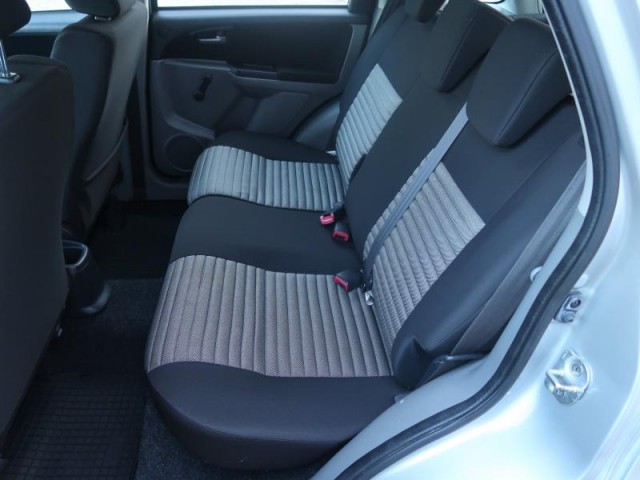 Suzuki SX4  1.5 VVT GL