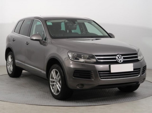 Volkswagen Touareg  3.0 TDI 