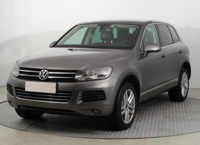 Volkswagen Touareg  3.0 TDI 