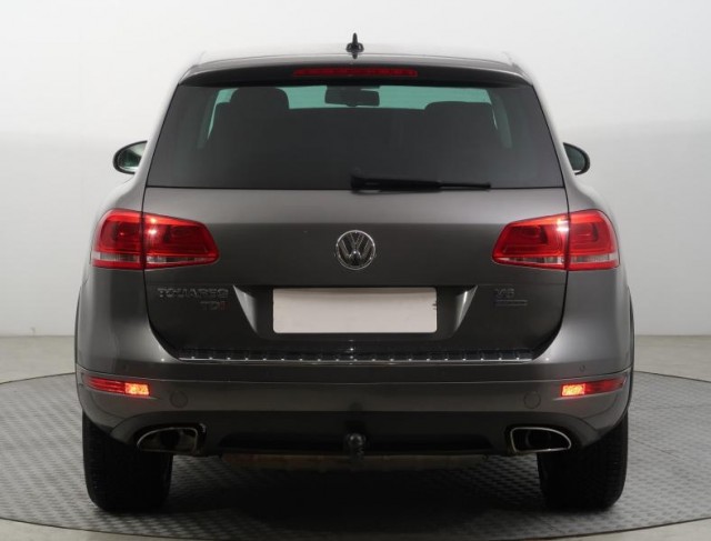 Volkswagen Touareg  3.0 TDI 