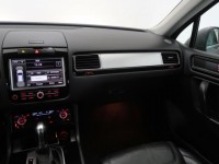 Volkswagen Touareg  3.0 TDI 