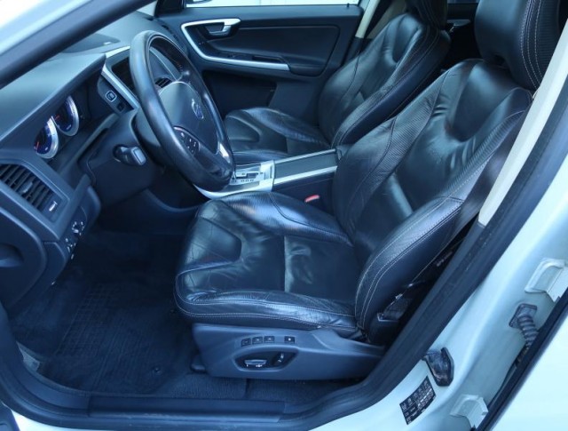 Volvo XC60  D5 R-Design