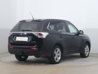 Mitsubishi Outlander  2.2 DI-D 