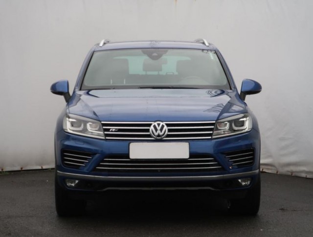 Volkswagen Touareg  3.0 TDI R-Line