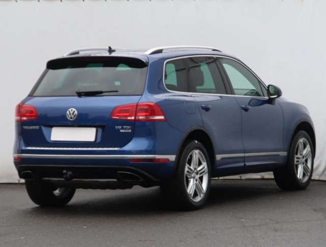 Volkswagen Touareg  3.0 TDI R-Line