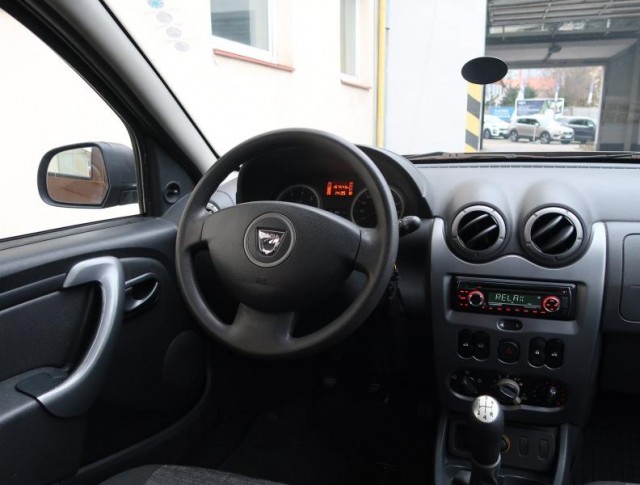 Dacia Duster  1.6 16V 