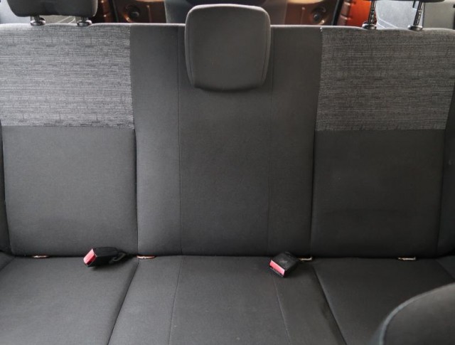 Dacia Duster  1.6 16V 