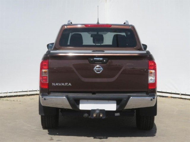 Nissan Navara  2.3 dCi 