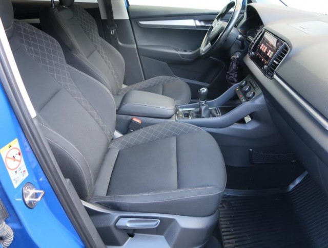 Škoda Karoq  1.0 TSI 