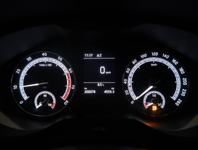 Škoda Karoq  1.0 TSI 