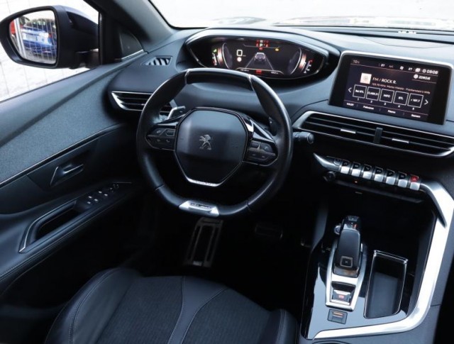 Peugeot 5008  1.5 BlueHDi GT Line