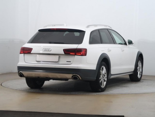 Audi A6 Allroad  3.0 TDI 