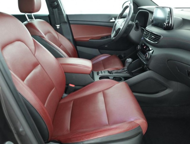 Hyundai Tucson  2.0 CRDi Executive