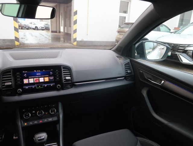 Škoda Karoq  1.5 TSI Sportline