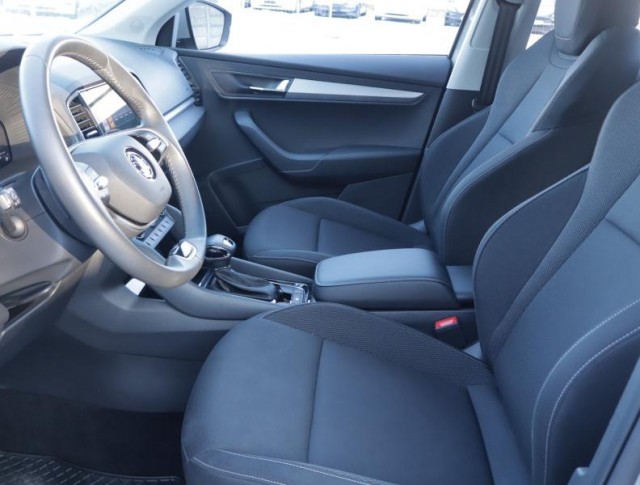 Škoda Karoq  1.5 TSI Fresh