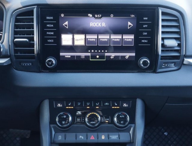 Škoda Karoq  1.5 TSI Fresh