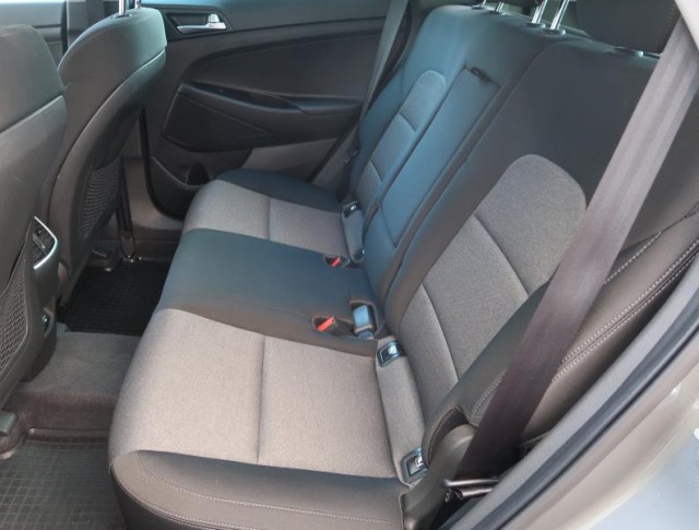 Hyundai Tucson  1.6 CRDi 