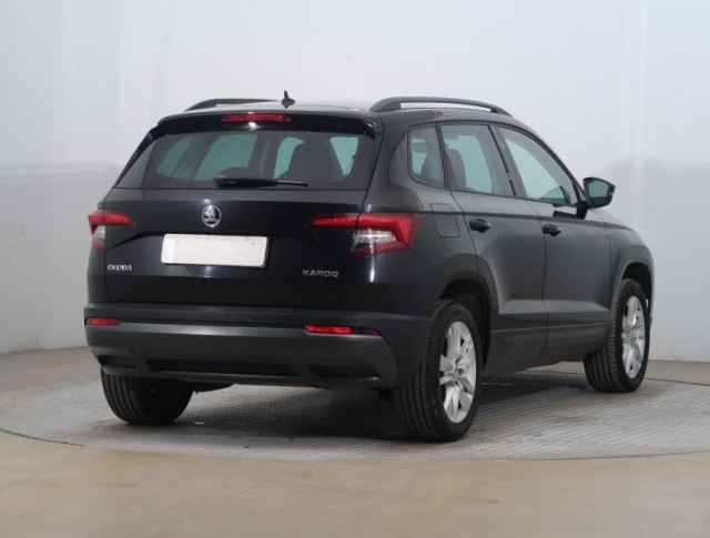 Škoda Karoq  1.0 TSI Ambition Plus