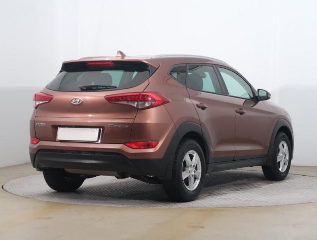 Hyundai Tucson  1.7 CRDi 
