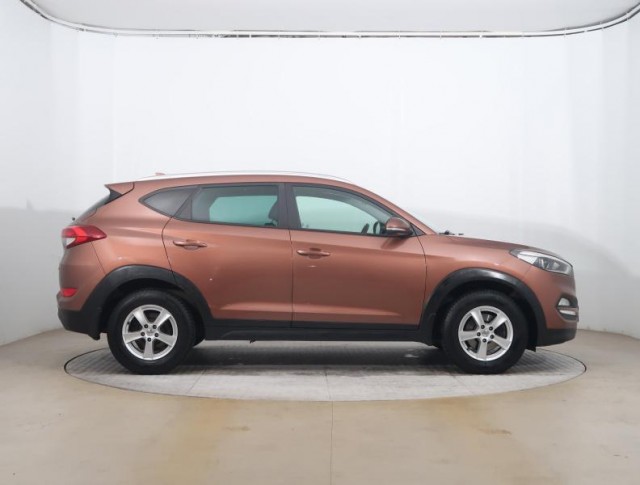 Hyundai Tucson  1.7 CRDi 