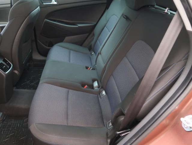 Hyundai Tucson  1.7 CRDi 