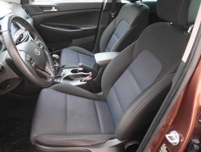 Hyundai Tucson  1.7 CRDi 