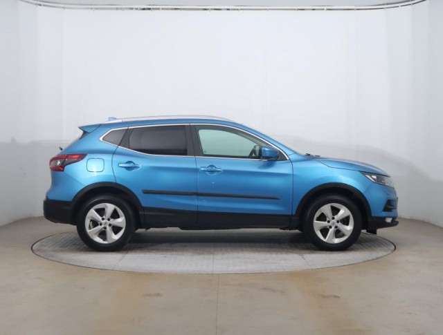 Nissan Qashqai  1.2 DIG-T 