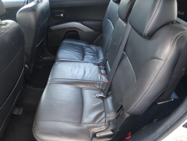 Mitsubishi Outlander  2.2 DI-D 