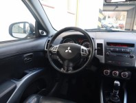 Mitsubishi Outlander  2.2 DI-D 