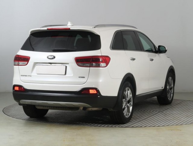Kia Sorento  2.2 CRDi 