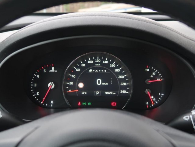 Kia Sorento  2.2 CRDi 