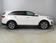 Kia Sorento  2.2 CRDi 