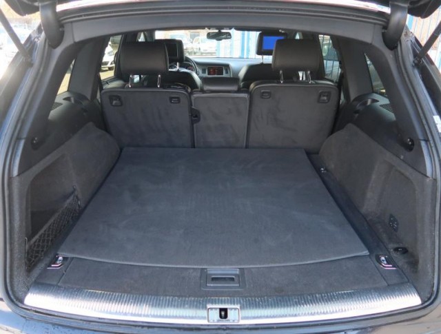 Audi Q7  3.0 TDI S-Line