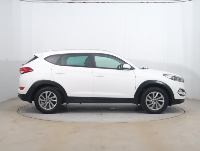 Hyundai Tucson  1.7 CRDi 